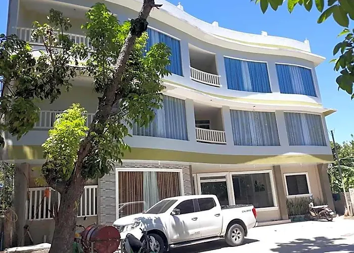 Sandscape Hotel Santa Fe (Cebu)