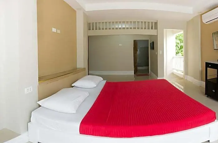 Sandscape Hotel Santa Fe (Cebu)