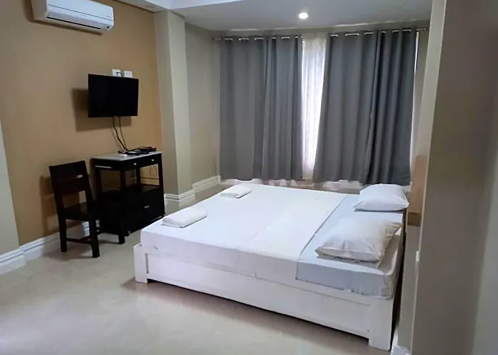 Sandscape Hotel Santa Fe (Cebu)